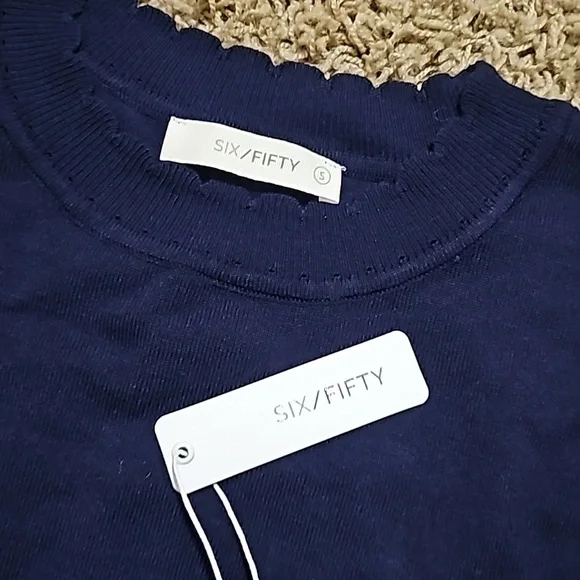 NWT Six/Fifty Darcy Mixed Media Top In Navy And White Small - Picture 4 of 6